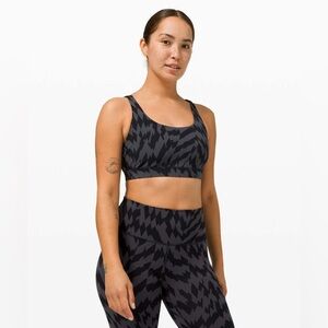 Lululemon Energy Bra Voltage Graphite Grey Black Size 4 Medium Support B–D Cups